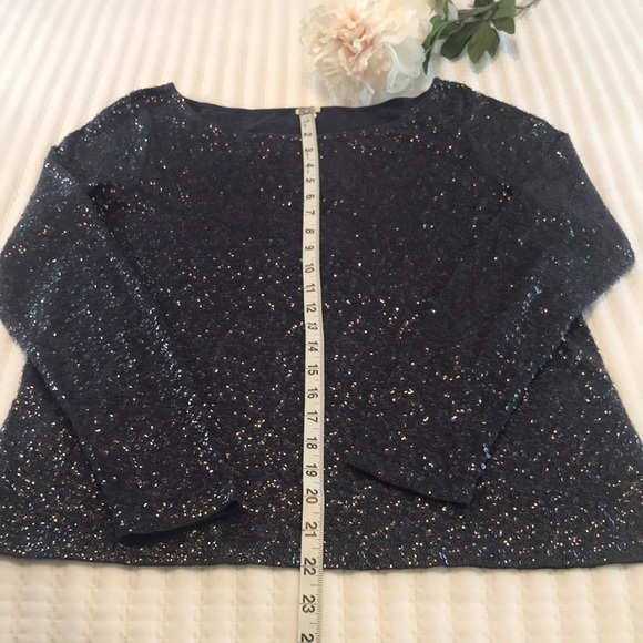 J Crew Long Sleeve Sequin Top Size Medium - Picture 9 of 10